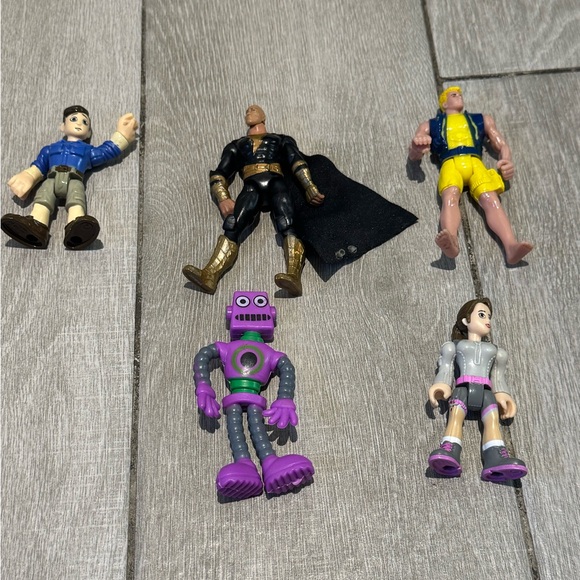 Assorted Action Figures Set - Multicolor - Picture 2 of 3